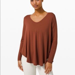 Lululemon Up for Down Time Long Sleeve
Dark Terracotta Size 8